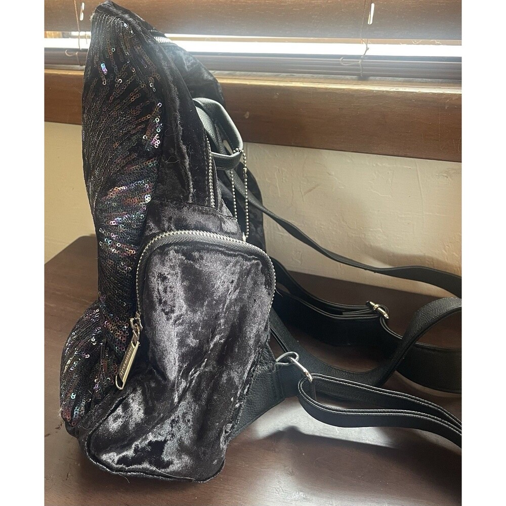 STEVE MADDEN Bfallon sequin velvet faux-leather women's school backpack in Black - Picture 4 of 6